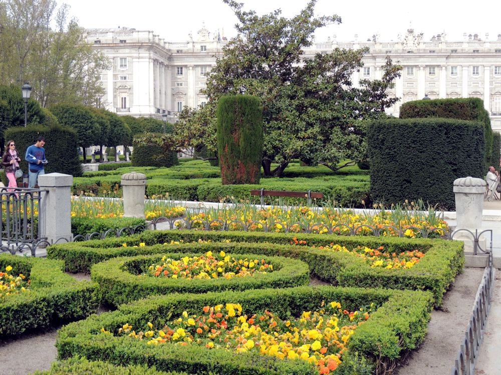 Plaza de Oriente